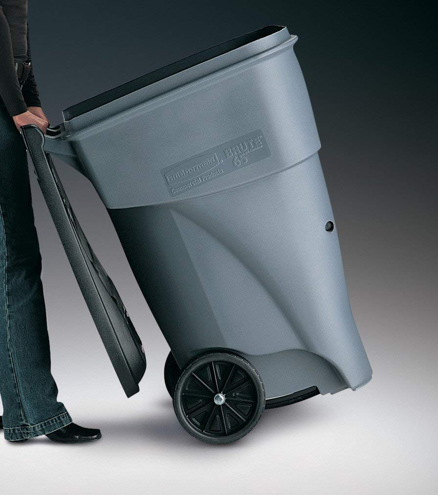 65 Gal Plastic Trash Can with Wheels O375842