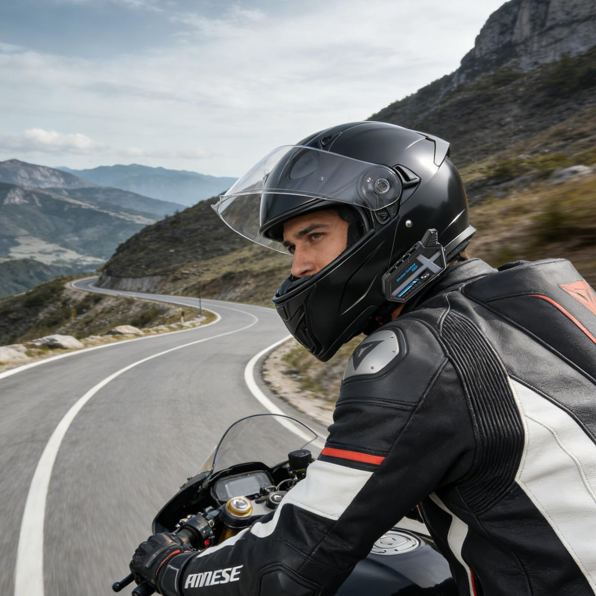 DOT Approved Flip Up Full Face Motorcycle Helmet with Dual Visor V521433